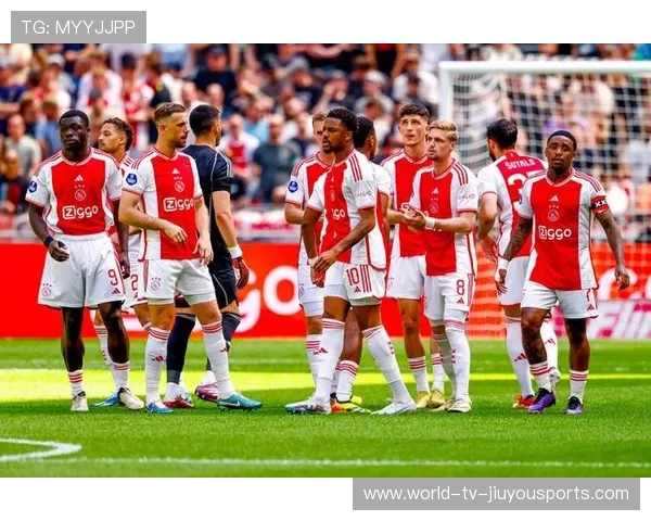 阿贾克斯重建控球体系:从青训到战术革新,足球新时代的领航者 阿贾克斯重建控球体系:从青训到战术革新,足球新时代的领航者